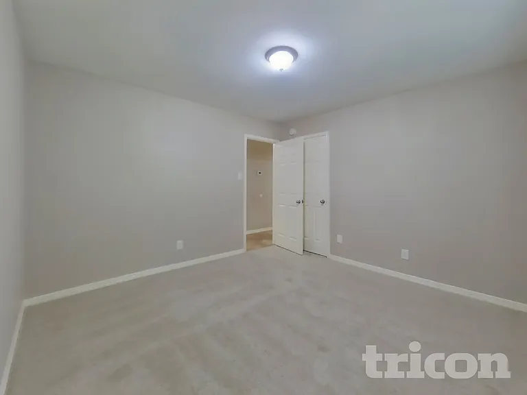 715 Pequin Rd — Photo 12
