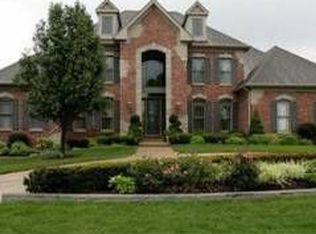 12559 Conway Rd, Saint Louis, MO 63141