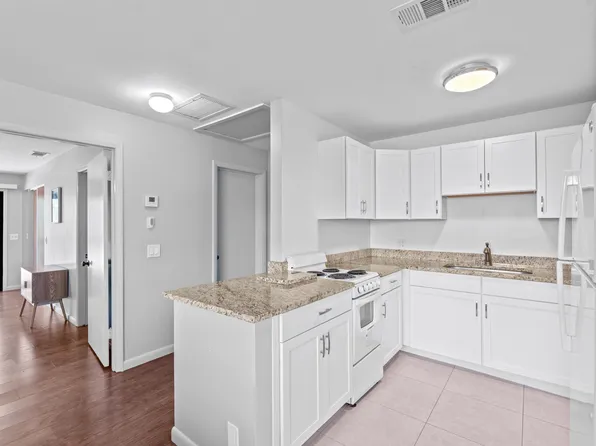 5656 South Shore Boulevard, Wellington, FL 33449