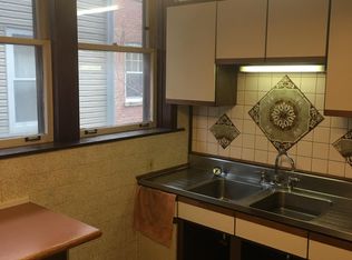 3248 N Troy St #1, Chicago, IL 60618