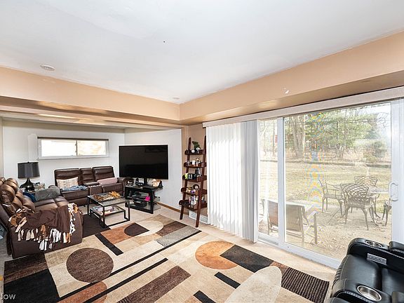 5th image of 1775 Sherwood Blvd