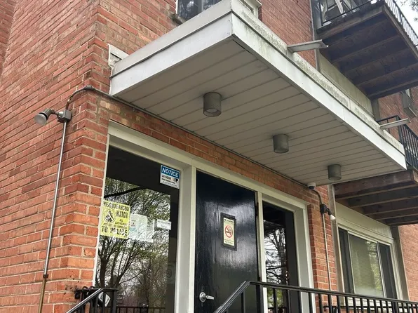 8541 Lotus Ave APT 709, Skokie, IL 60077