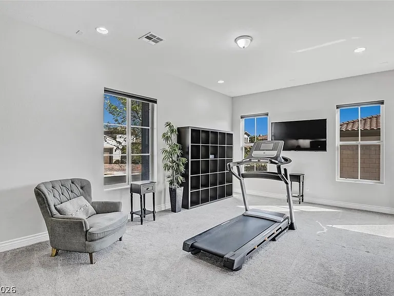 11 Grand Masters Dr — Photo 38