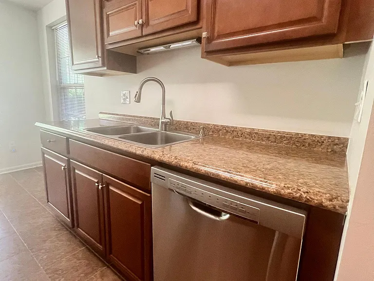 3404 Tulleys Pointe Ct #1D — Photo 10