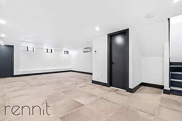 Rented by Rennit Inc.