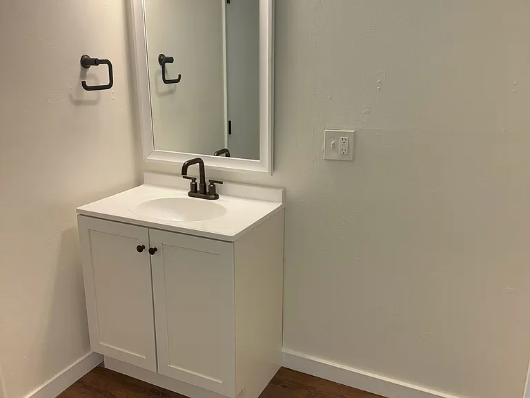 360 N 11th St #360 — Photo 10