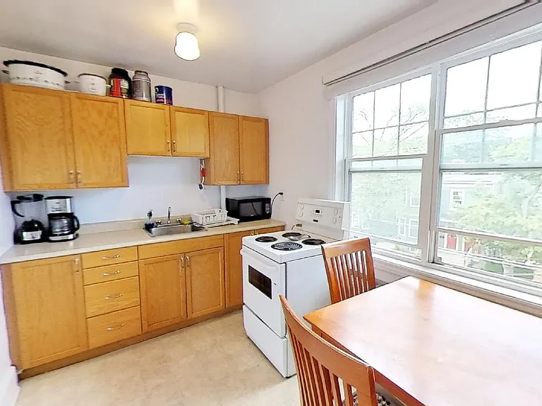 6056 South St — Photo 3