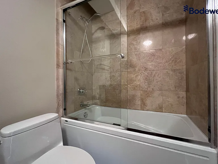 2507 W 8th Ave — Photo 20