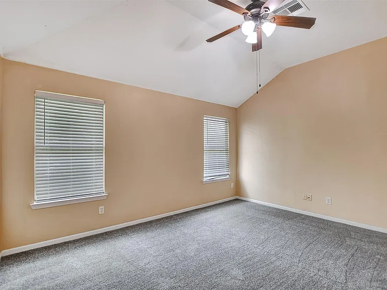 19702 Byron Meadows Dr — Photo 19