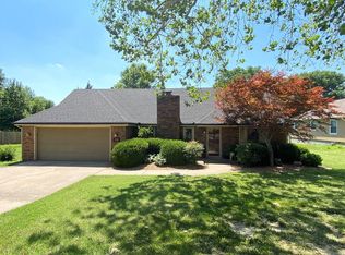 2541 N 8th St, Independence, KS 67301