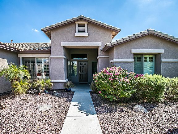 3rd image of 18483 W Banff Ln