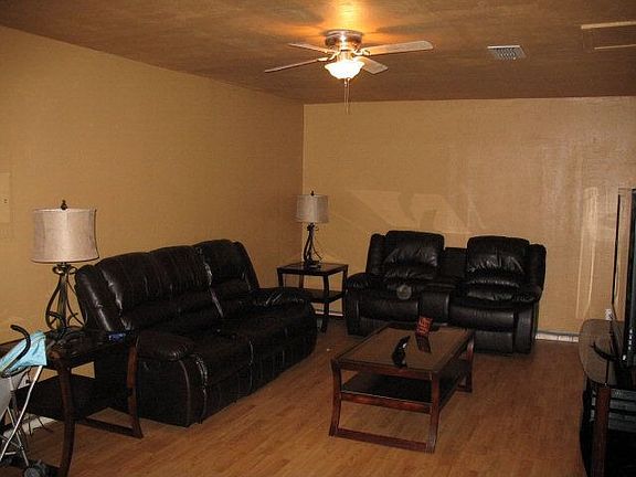 5th image of 8731 Dublin Ave