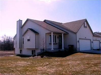 2nd image of 14448 Twin Oaks St
