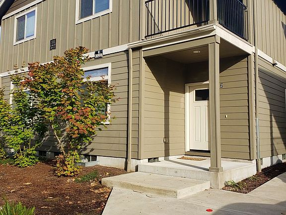 2nd image of 551 E 14th Ave APT 5