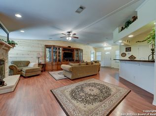 845 County Road 4638, Hondo, TX 78861