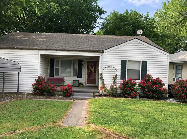 722 E 7th St, Ada, OK 74820
