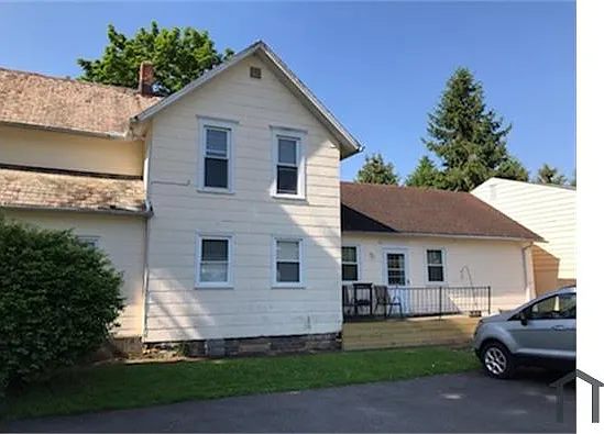 870 S Main St #C