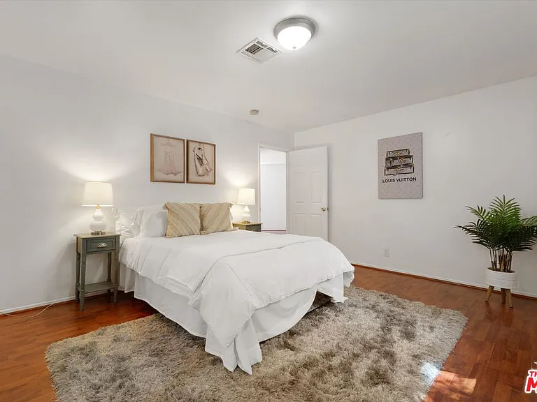 5216 Sale Ave — Photo 23
