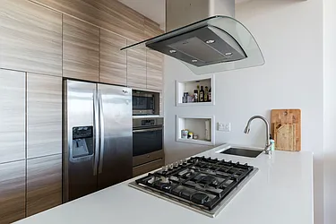 Rented by WIRE International Realty