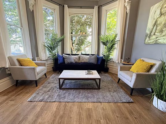 2nd image of 1685 12th St #2