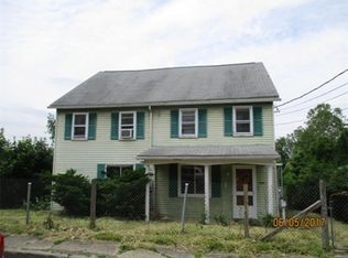 34 Elm St, ELLSWORTH, PA 15314