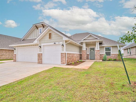 2nd image of 2421 Creekview Trl