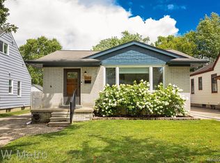 1884 Stanford Rd, Berkley, MI 48072