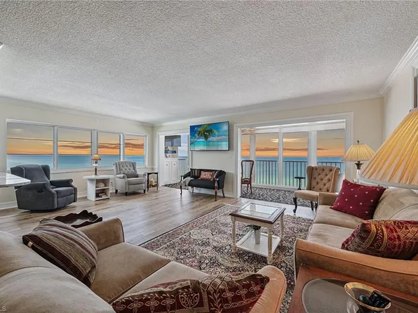 3443 Gulf Shore BLVD N #501, NAPLES, FL 34103
