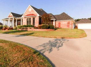237 Country Pl, Stonewall, LA 71078