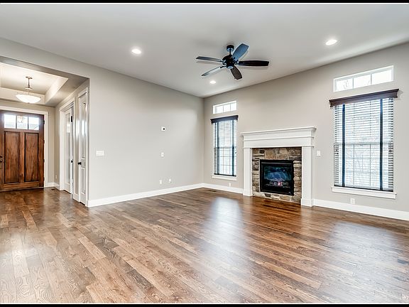 4th image of 2929 S Honeycomb Way