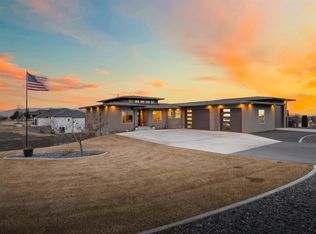 82202 Summit View Dr, Kennewick, WA 99338