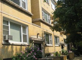 446 W Arlington Pl APT 3, Chicago, IL 60614