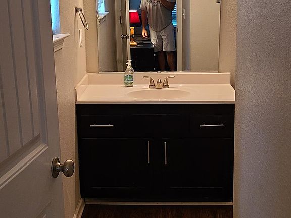 5th image of 1300 Steamboat Way #1411