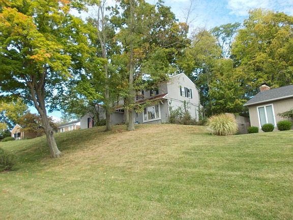2nd image of 2796 Whitehouse Ln