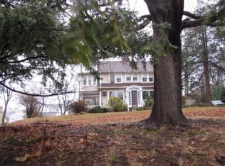 327 Welsh Rd, Huntingdon Valley, PA 19006