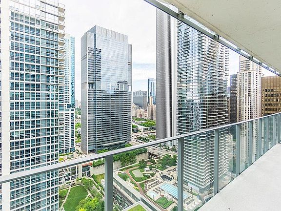 5th image of 343 E Wacker Dr #4312