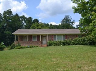 310 Fincastle Ln, Bluefield, VA 24605