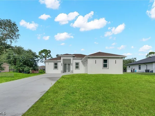 505 Prospect Ave, Lehigh Acres, FL 33972