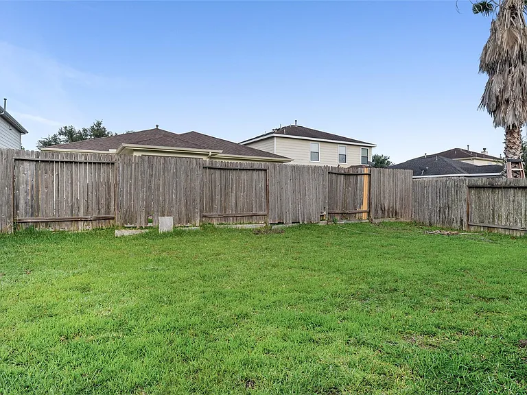29522 Legends Stone Dr — Photo 17