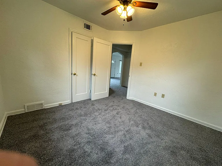 110 Southvue Ct — Photo 17