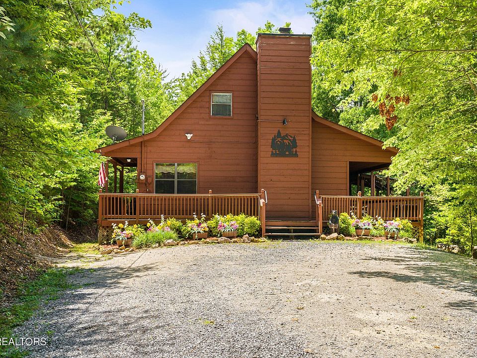 1st image of 3456 Bear Mountain Ln
