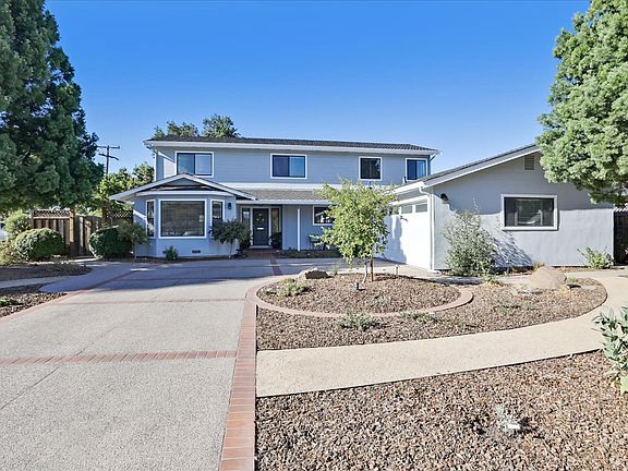 2nd image of 1393 Carrie Lee Way