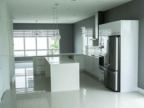 2nd image of 10360 NW 64th St #10360