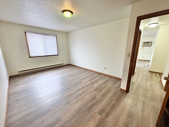 2nd image of 1402 32nd St S #314