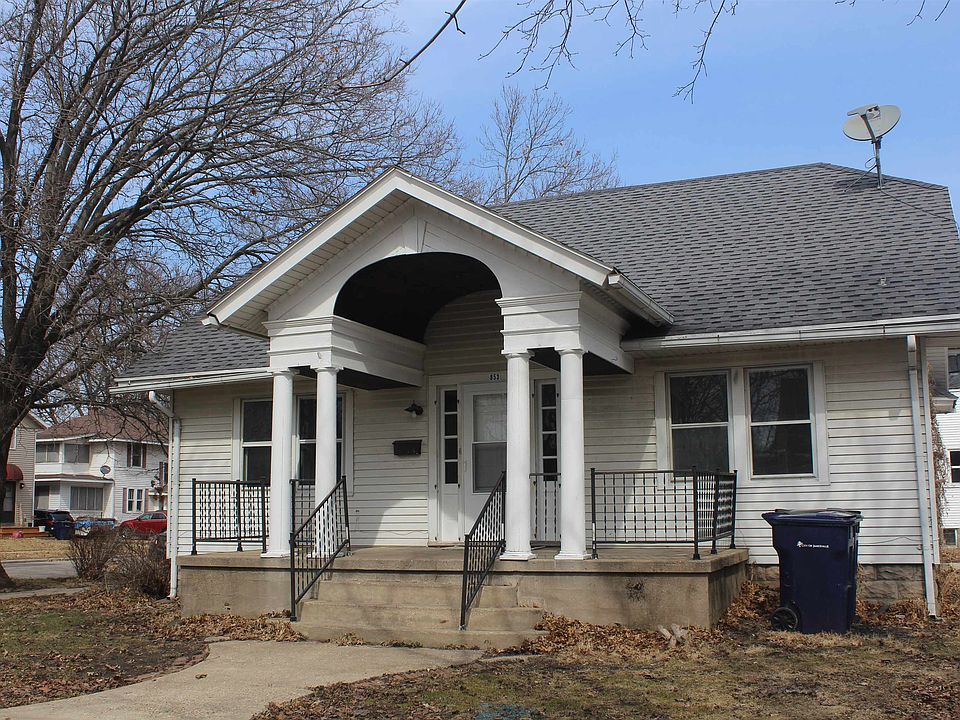 1st image of 853 Walker St