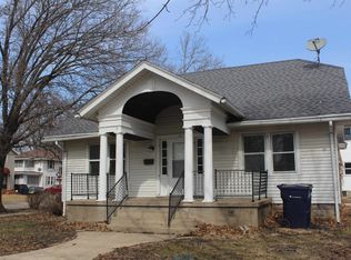 853 Walker St, Janesville, WI 53545