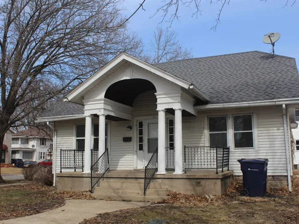 853 Walker St, Janesville, WI 53545