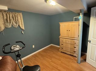 9324 201st St Floor Basement, Hollis, NY 11423