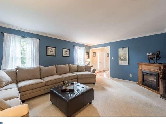 5th image of 206 Buttonwood Dr