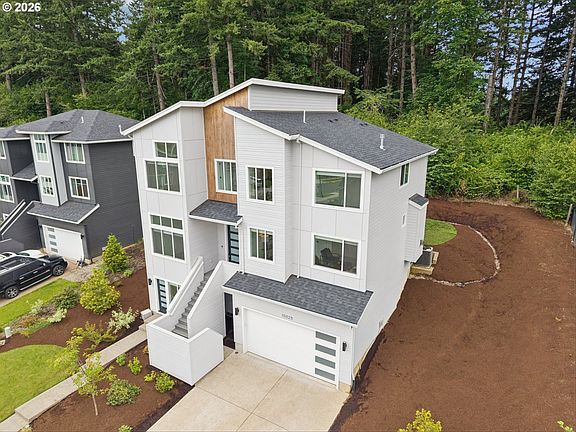 4th image of 10025 SE Nicholas Dr